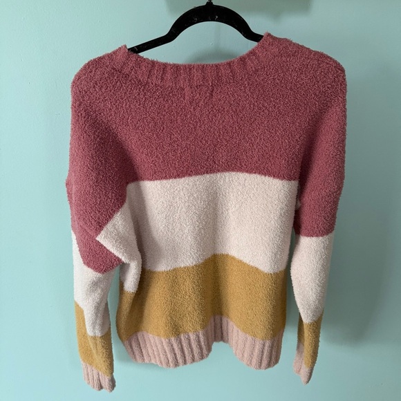 T S Soft Cozy Striped Colorblock Sweater Size Large - Picture 5 of 9